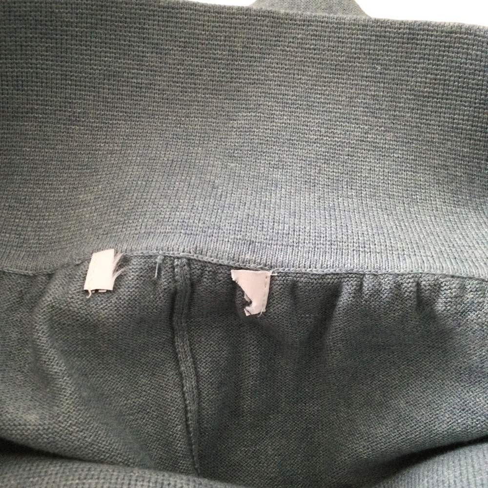 Athleta Salutation Gray Heather‎ Jogger Set - Picture 11 of 16